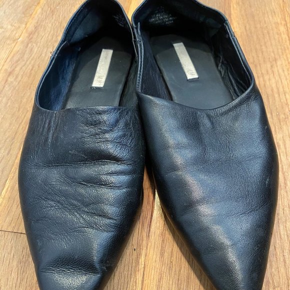 Pointy Toe H&M Flats - Picture 2 of 3